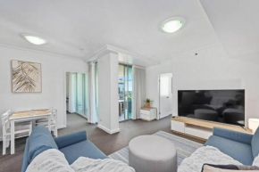 City Heights! 2Bed/1Bath/1Car/Views ~ CBD